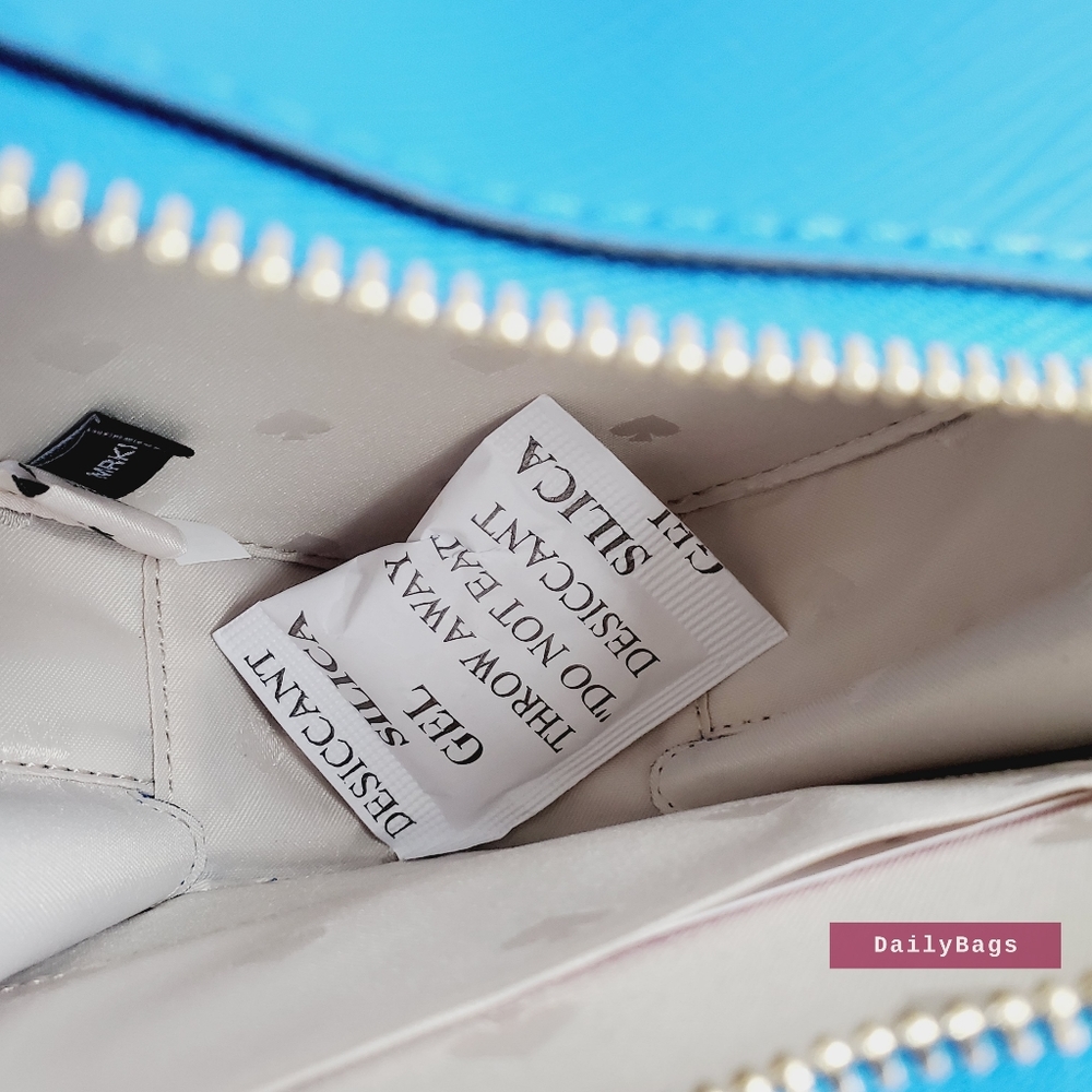 ๐ BEAUTIFUL MINI HEART KATE SPADE CROSSBODY NIGHT BLUE VALENTINE LOVE BAG - Picture 5 of 8